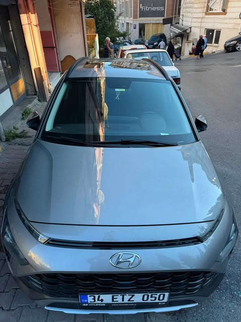 Drive Detailing Instagram hesabındaki gri Hyundai otomobil fotoğrafı